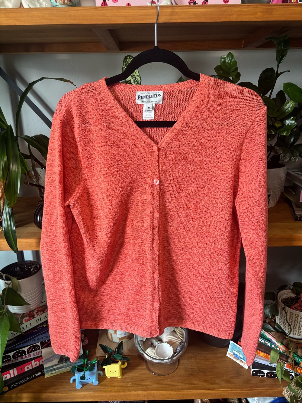 Pendleton Women’s V-Neck Knit Cardigan Medium
